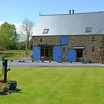 La Martinière Hébergement de vacances Saint-Aubin-Fosse-Louvain